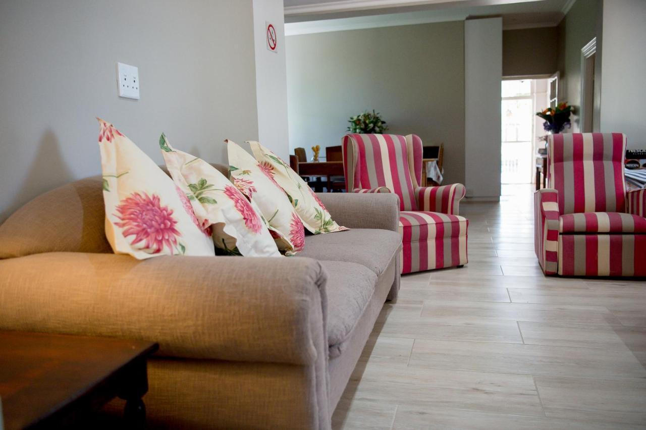 روبرتسون Plumbago Cottages المظهر الخارجي الصورة